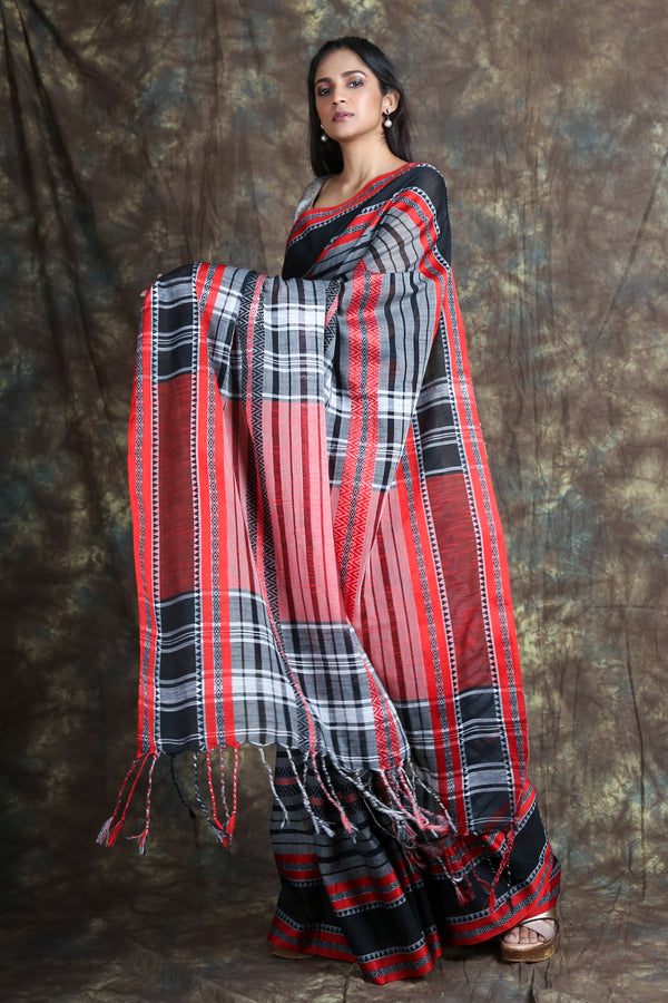 Women's All over Weaving stripe Handloom Saree - Charukriti