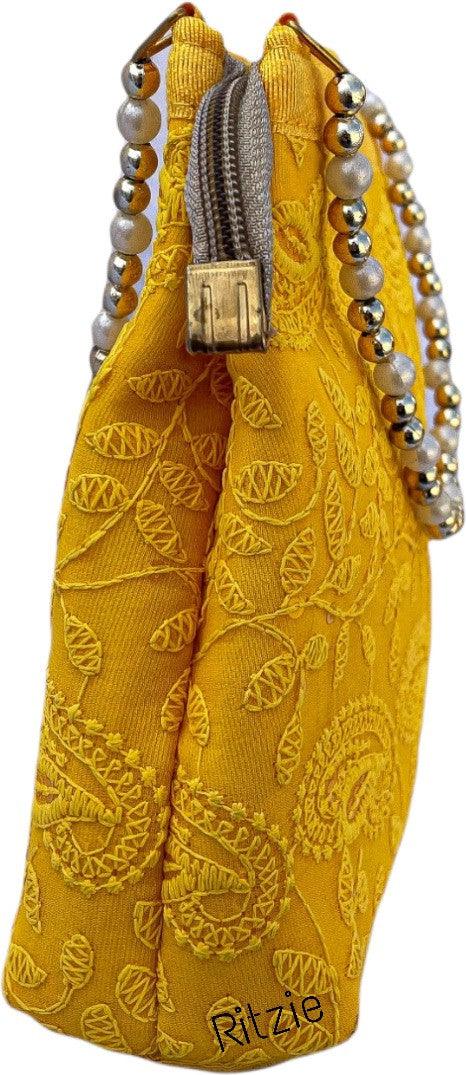 Buy Ankit Traders Embroided Assorted Leaf Floral Design with Small moti  Handle Potli Batwa Bag Bridal Purse Women Handbag Shagun Pouch Return Gifts  Beads Handle, (Pack of 6) at Amazon.in